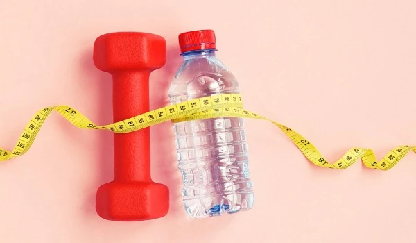 سبب صعوبة فقدان الوزن في الصيفنستعرض في السطور التالية، سبب صعوبة فقدان الوزن في الصيف على عكس الشتاء، عند اتباع نفس النظام الغذائي.لماذا نواجه صعوبة