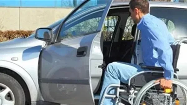 غرامة كبيرة الحكومة تصدر قرارات عاجلة بشأن ملاك سيارات المعاقينبدأت الجهات المعنية تنفيذ توجيهات الدكتور مصطفى مدبولي، رئيس مجلس الوزراء، بشأن