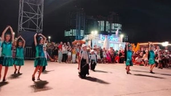 إقبال كبير على عروض قصور الثقافة في الأسبوع الأخير من مهرجان العلمينتفاعل وإقبال جماهيرى كبير شهدته العروض الفنية لفرق قصور الثقافة بمهرجان العلمين