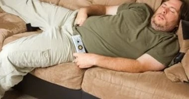 قوم من كرسيك.. القعدة تسبب هذا المرض المزمن فتجنبها صحة وطب صحة وطب، قوم من كرسيك القعدة تسبب هذا المرض المزمن فتجنبها،الجلوس على الكرسي بسبب الأعمال