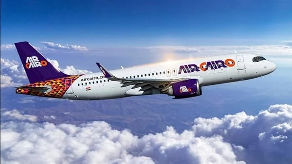 إيرباص -.. إيركايرو تعلن انضمام طائرة جديدة لأسطولها الجويأعلنت شركة إيركايرو التابعة لوزارة الطيران المدني، عن انضمام الطائرة ال 25 من طراز إيرباص