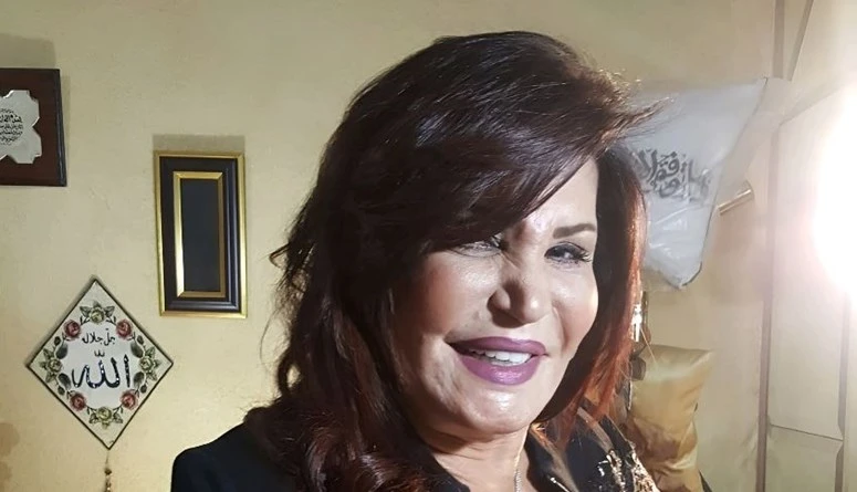 نجوى فؤاد لافاق عربية العربي: لن أقبل بأن ينفق علي أحدعبرت الفنانة المصرية نجوى فؤاد عن استيائها من الهجوم الذي تعرضت له في الساعات الأخيرة، بسبب نشر البرومو الترويجي لحلقتها مع ال