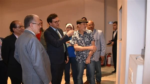 وزير الثقافة يتفقد متحف محمود مختار ويوجه بعمل مستنسخات لأهم أعماله وتسويقهاتفقد الدكتور أحمد فؤاد هنو، وزير الثقافة، قاعات العرض المتحفي، لمتحف