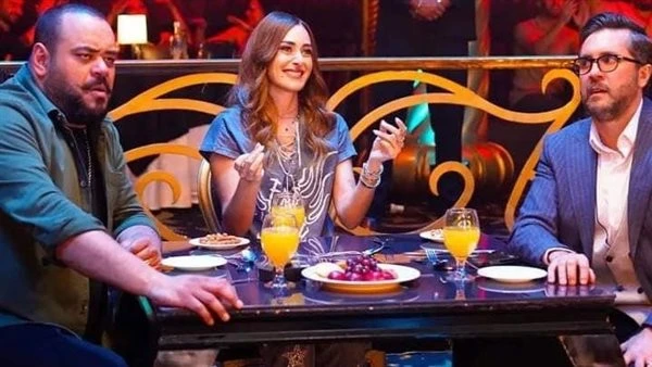 إيرادات السينما أمس.. إكس مراتي يتربع على القمة وأهل الكهف في المؤخرة6 أفلام تتنافس في الموسم الصيفي بدور العرض السينمائية وهي: إكس مراتي ، ولاد رزق 3 ، واللعب مع العيال، وعصابة ال