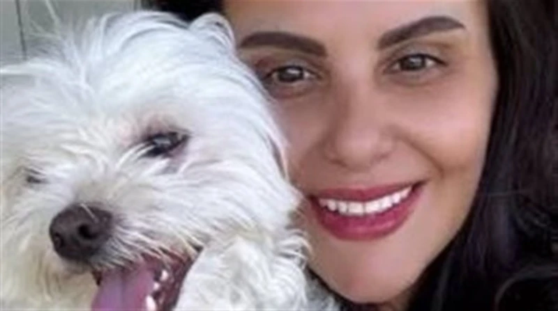 دانا حمدان: كلابي بخير.. وتحروا الدقة بشأن أخبارها نفت الفنانة الأردنية دانا حمدان، أخبار متداولة على منذ أمس، بشأن وفاة كلبها هابي، الذي ضاع منها قبل 3 سنوات، وعلمت مكانه متأخرة.و