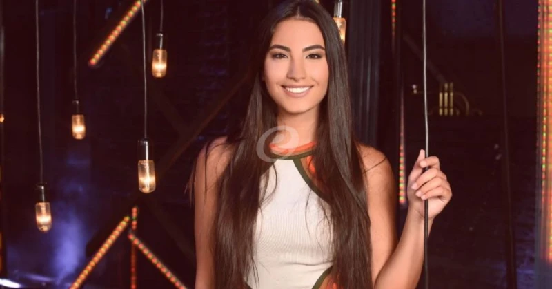 لين الحايك تغني ما في ليل ل ناصيف زيتون وهو يتفاعل معها بهذه الطريقة تعرف على التالي لين الحايك تغني ما في ليل ل ناصيف زيتون وهو يتفاعل معها بهذه