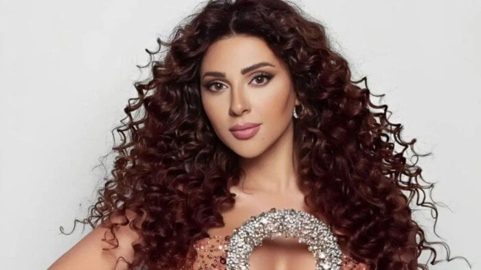 ميريام فارس تكشف عن أشياء لا يمكنها العيش بدونها ميريام فارس مروة الدقيشيكشفت المطربة ميريام فارس عن أشياء لا يمكنها العيش بدونها، من خلال مجموعة صور