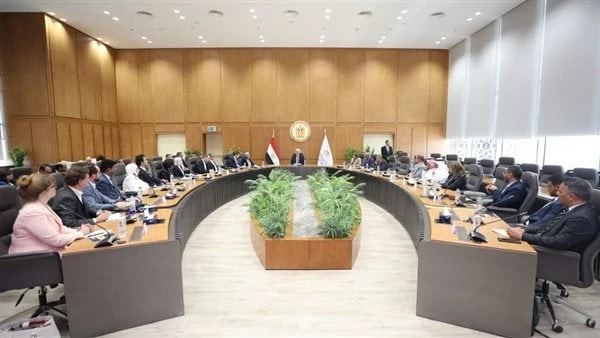 التعليم العالي: تحقيقات عاجلة حول المخالفات في بعض حفلات التخرجأوضح الدكتور عادل عبدالغفار، المستشار الإعلامي والمتحدث الرسمي لوزارة التعليم العالي