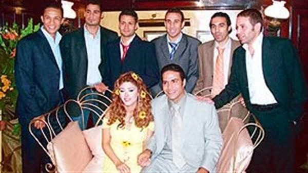 مش ههين نفسي على التيك توك.. فنانة شهيرة تشكو من قلة العمل قالت الفنانة شمس، إنها تشعر بالحرج عندما تطلب من أي مخرج العمل معه ولم تفعل ذلك الأمر حتى وقتنا الحالي، لأنها تعتز بنفسها