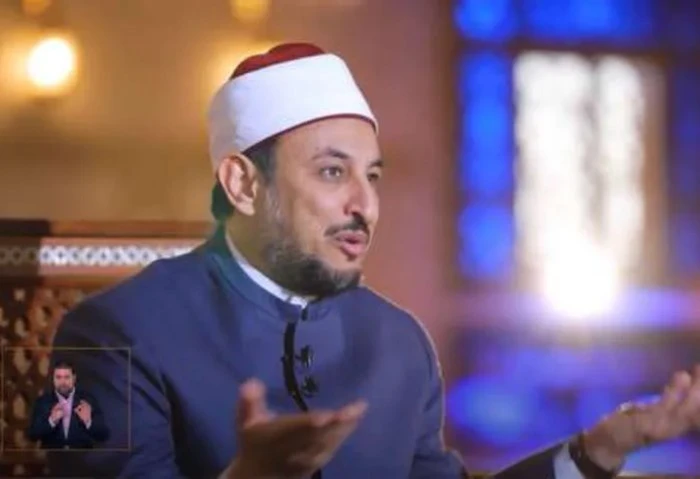 داعية إسلامي : هذا العمل سيجعل ذكراك حية بعد مماتك (فيديو) قال الشيخ رمضان عبد المعز، الداعية الإسلامي، إن الأولاد هم أكبادنا وأعز ما نملك، وأن الاهتمام بتربيتهم يعتبر من أعظم الأم