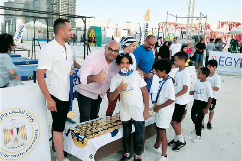 500 مشارك فى منافسات اللياقة التنافسية بمهرجان العالم علمين شارك الاتحاد المصرى لرياضات الشارع واللياقة التنافسية فى فعاليات مهرجان العالم علمين من