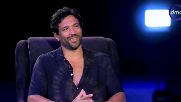 حسن الرداد يكشف عن برومو أغنيته الجديدة أصيف.. تفاصيل نشر الفنان حسن الرداد مقع فيديو عبر حسابه على تطبيق التيك توك ليكشف عن البرومو الدعائى لأغنيته