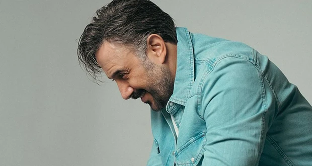 اخبار الفن: قصي خولي يحذف منشورا بعد هجوم واسع ويعتذر شاهد المقال التالي من صحافة الأفاق عربيةية عن قصي خولي يحذف منشورا بعد هجوم واسع ويعتذر، متابعة