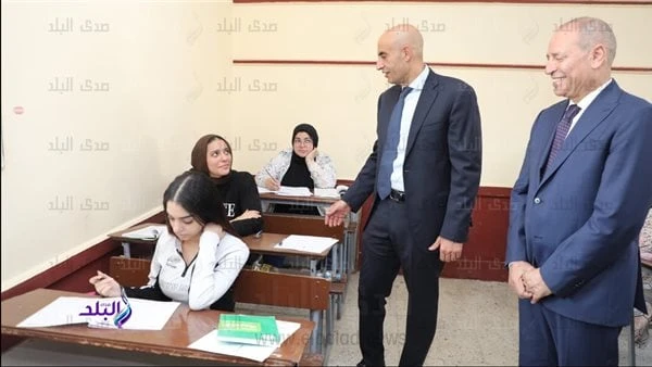 بدء امتحان اللغة الأجنبية الأولى بجميع لجان الثانوية العامة الدور الثاني 2024بدأ الآن طلاب الثانوية العامة امتحان اللغة الأجنبية الأولى في جميع لجان