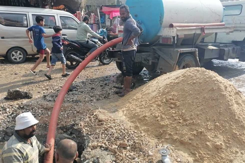 بسبب كسر بخط عمومي.. قطع مياه الشرب عن خمس قرى في قليوب أعلنت شركة مياه الشرب والصرف الصحي بالقليوبية، قطع مياة الشرب عن خمس قرى تابعة لمركز ومدينة