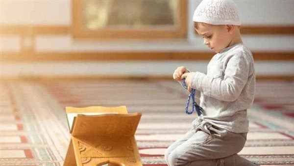 هل يجوز ضرب الاطفال من أجل الصلاة وصحة حديث علموا أولادكم الصلاة لسبع؟ما حكم ضرب الأطفال للصلاة؟ أمر الإسلام بالصلاة وجعلها عماد الدين، وحذرنا من