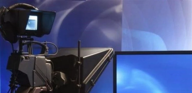 اعلامية شهيرة تؤدي مناسك العمرة برفقة ابنتها (فيديو) تعرف على التالي اعلامية شهيرة تؤدي مناسك العمرة برفقة ابنتها (فيديو)، استغلت الإعلامية حليمة