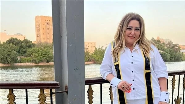 نهال عنبر تخطف الأضواء بإطلالة صباحية..شاهدشاركت الفنانة نهال عنبر متابعهيا صورة جديدة لها عبر صفحتها على موقع التواصل الاجتماعي لتبادل الصور