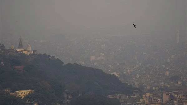 135 مليون وفاة مبكرة خلال 40 سنة بسبب تلوث الهواءيشكل تلوث الهواء الناجم عن انبعاثات النشاط البشري أو مصادر أخرى مثل حرائق الغابات، عاملا ترتبط به نحو 135 مليون وفاة مبكرة في كل أن