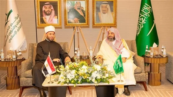 وزير الأوقاف: ندعو لمصر وللمملكة العربية السعودية بكل الأمان والازدهاروصل الدكتور أسامة الأزهري وزير الأوقاف للمملكة العربية السعودية للمشاركة في