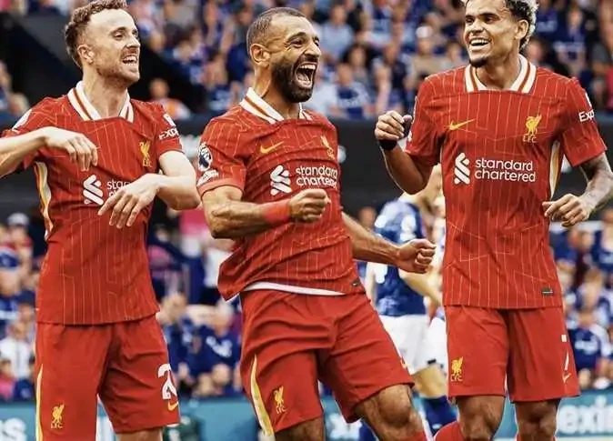 محمد صلاح ينتظر رقم تاريخي بالدوري الانجليزي ويكشف التفاصيلمحمد صلاح ينتظر رقم تاريخي على أعتاب تحقيق إنجاز تاريخي في المباراة القادمة التي ستجمع