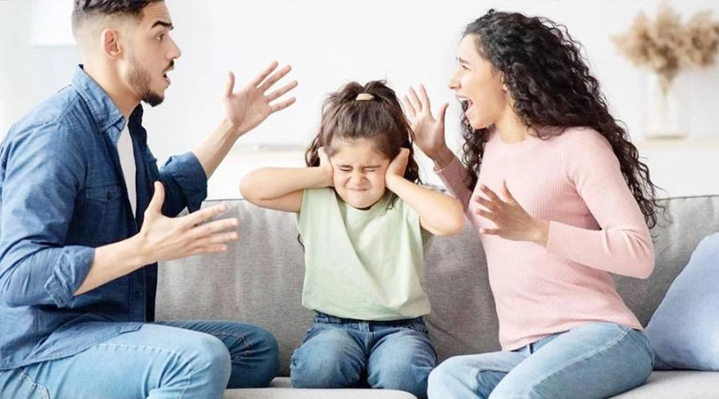 الولاية التعليمية.. صراع بين الآباء والأمهات يدفع ثمنه الأبناء _أخبار الدار أخبار الدار، الولاية التعليمية صراع بين الآباء والأمهات يدفع ثمنه