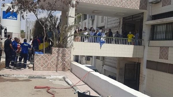 وزير الصحة يتابع حريق مستشفى السادات المركزي ويوجه بالإخلاء الآمن للمرضى.. صور تابع الدكتور خالد عبدالغفار نائب رئيس مجلس الوزراء ووزير الصحة