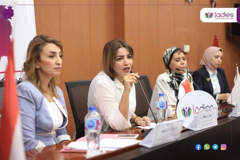 ندوة بالإسكندرية: التطور التكنولوجي والتحول الرقمي يتطلبان منا تطويرا مستمرا لمسايرة العصر (صور) أكد مثقفون وتنفيذيون على أن التطور التكنولوجى الحادث