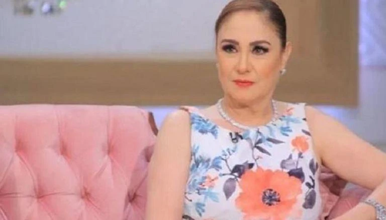 نجوى فؤاد توافق على ارتداء الحجاب بشرط (فيديو) افاق عربية - تصدرت الفنانة المصرية نجوى فؤاد محركات البحث ومواقع التواصل الاجتماعي خلال الساعات