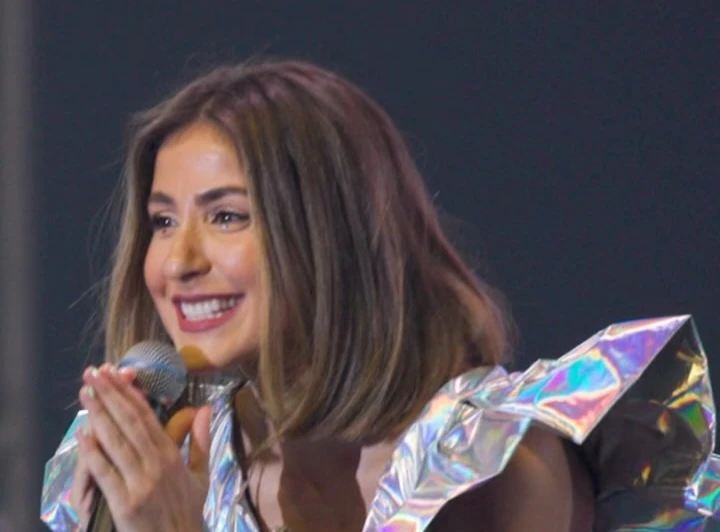 إنجاز فني مستحق لماريلين نعمان حققت الفنانة اللبنانية، ماريلين نعمان، إنجازا فنيا مستحقا، إذ تصدرت أغنيتها الجديدة نشاز، الترند رقم ١، على يوتيوب،