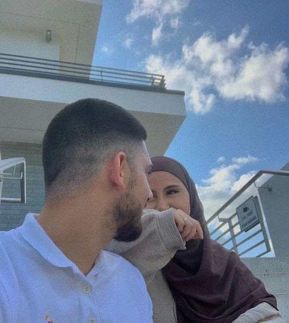 رواية رفيق الحب والدرب كاملة جميع الفصول بقلم مريم رمضان تحدث احمد فور وصله انا زوجها تحدث الدكتور بستعجال تمام امضي علي الورق دي علشان نبداء في العمليه امسك القلم بهدوء ولاكن قبل 