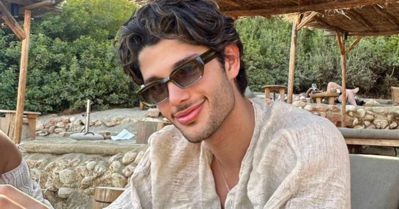 بعد صورتهما وهما يتعانقان.. هل تكون هذه النجمة حبيبة لؤي ابن راغب علامة؟ - بالصور تعرف على التالي بعد صورتهما وهما يتعانقان.. هل تكون هذه النجمة