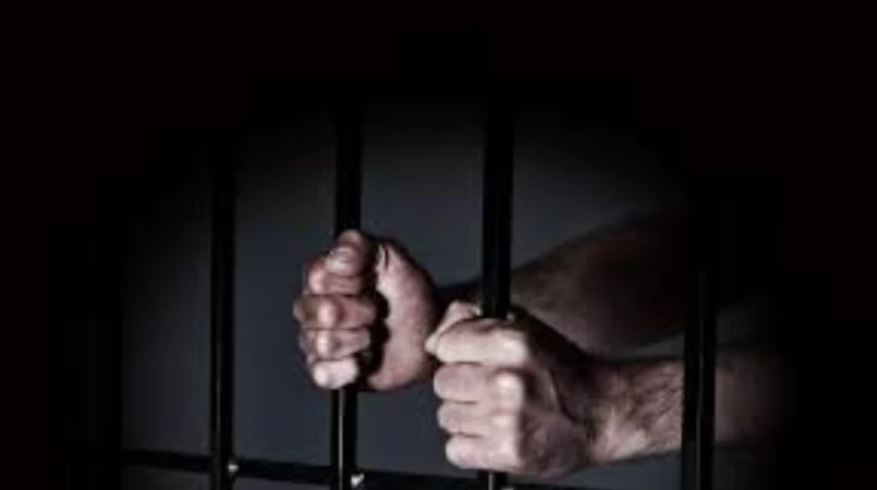 السجن لزوج اكتشف خيانة زوجته.. ما القصة؟السجن لزوج اكتشف خيانة زوجته.. ما القصة؟-----