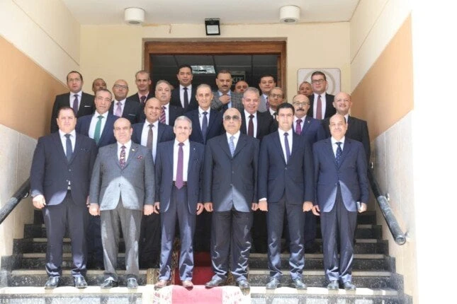 وزير العدل يتفقد مجمع محاكم مطروح (صور)أجرى المستشار عدنان فنجري وزير العدل، صباح اليوم، زيارة لمحافظة مطروح، للوقوف على انتظام العمل خلال فترة