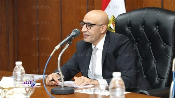 قرار جديد من التعليم لحل أزمة عجز المعلمين في المدارس قبل الدراسةأصدرت وزارة التربية والتعليم والتعليم الفني، تعليمات عاجلة لجميع مديري مديريات التربية والتعليم، في إطار التوجيهات 