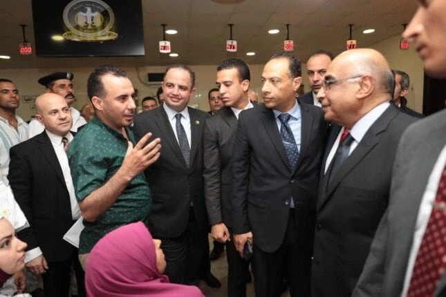 وزير العدل يتفقد أعمال رفع كفاءة مجمع محاكم دمنهور (صور) أنور محمودفي إطار الزيارات الميدانية التي يقوم بها المستشار وزير العدل لدور المحاكم ومكاتب