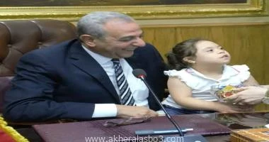 كتبمحمود شتا استقبل اللواء أشرف الجندي محافظ الغربية، مساء اليوم، بقاعة الاجتماعات بديوان عام المحافظة، 46 أسرة من أبناء محافظة الغربية، لتلقي شكاوى