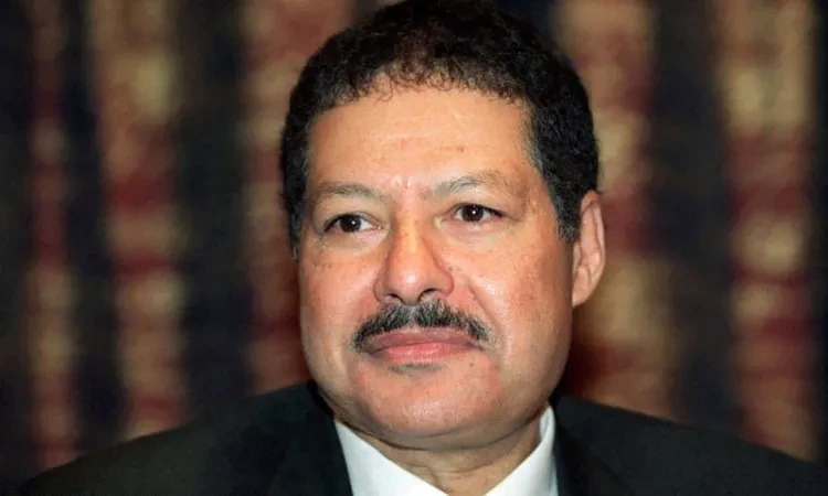 في ذكرى وفاة العالم أحمد زويل.. مسيرته علمية بارزة وتاريخ مشرف منوعات شاهد المقال التالي من صحافة مصر عن في ذكرى وفاة العالم أحمد زويل مسيرته علمية