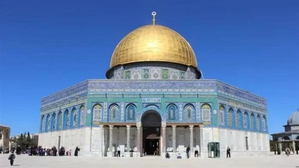 الأزهر يطالب العالم الإسلامي باتخاذ مواقف صارمة تجاه مسئول صهيوني متطرفاستنكر الأزهر الشريف بشدة، التصريحات المتطرفة والمستفزة الصادرة عن مسئول