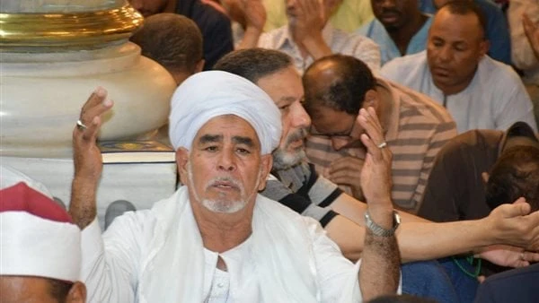 أفضل دعاء يردده المسلم.. قصير ومكتوبيبحث دائما كل مسلم، عن أفضل دعاء يردده كل يوم؛ بهدف التقرب إلى الله- عز وجل-، والاستزادة من الأعمال الصالحة.أفضل