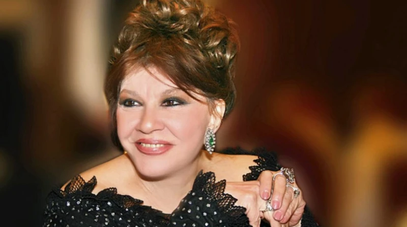 بضعف 50.. حياة شويكار مع فؤاد المهندس بين المنزل والمسرح تحت عنوان أنا وهي ويوسف إدريس، التقى الطبيب والأديب يوسف إدريس، فؤاد المهندس وشويكار، حيث