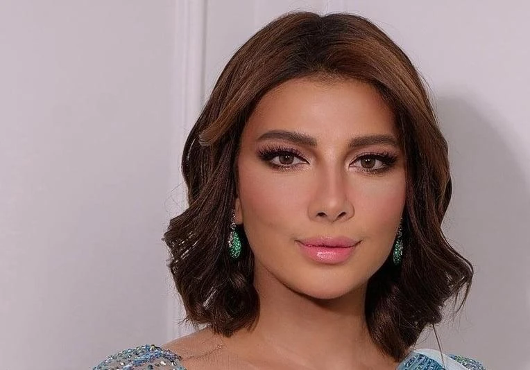 أصالة نصري تعتلي ناطحة سحاب في تايمز سكوير - صورة -2024-08-23 04:59 افاق عربية - ظهرت المطربة السورية أصالة نصري في إعلان وسط ساحة ميدان تايمز سكوير في الولايات المتحدة الأمريكية. 