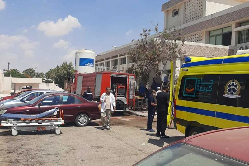 الصحة تحدد موعد إعادة تشغيل مستشفى السادات بعد اندلاع النيران فيها.. ماذا حدث للمرضى؟.. فيديو كشف الدكتور حسام عبدالغفار المتحدث الرسمي باسم وزارة الصحة والسكان، عن أسباب حريق داخل