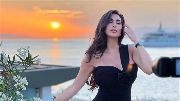 ياسمين صبري تستعرض رشاقتها بفستان مبهر شاهدحرصت الفنانة ياسمين صبري على مشاركة متابعيها عبر حسابها الرسمي على موقع تبادل الصور و الفيديوهات إنستجرام،