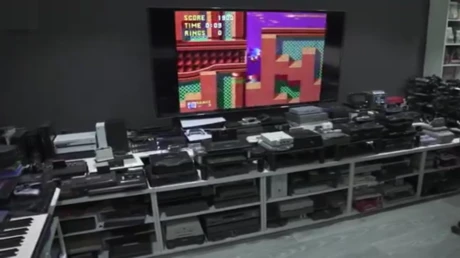 سعودي يدخل موسوعة غينيس بعد ربطه 444 جهاز ألعاب على شاشة واحدة (فيديو) متفرقات شاهد المقال التالي من صحافة الأفاق عربيةية عن سعودي يدخل موسوعة غينيس