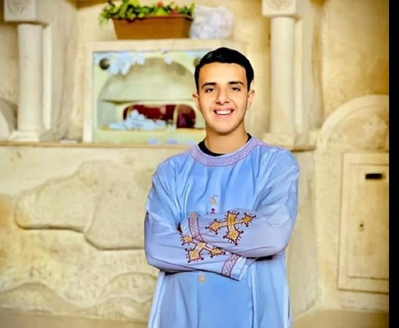 بالصور رحيل ملاك عن عالمنا الشاب كيرلس ندهي ملحقش يفرح بنجاحه في الثانويه العامهرحيل ملاك عن عالمنا الشاب كيرلس ندهي ملحقش يفرح بنجاحه في الثانويه العامه.. شباب مثل الورد يرحلون قب