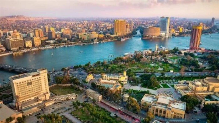 بعد التحذير من منخفض جوي.. الأرصاد تكشف حقيقة سقوط أمطار رعدية على القاهرةحالة الطقس الآن.. تعيش البلاد حالة من عدم الاستقرار في حالة الطقس، خاصة عقب