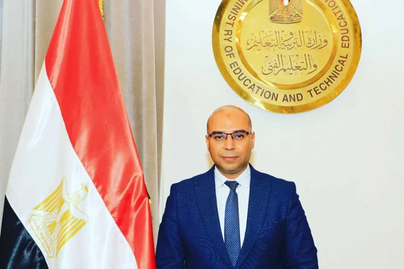 مادة العلوم المتكاملة.. التعليم تكشف تفاصيل المقرر الجديد (فيديو) أكد شادي زلطة المتحدث باسم وزارة التربية والتعليم والتعليم الفني، أن مادة العلوم المتكاملة للمرحلة الثانوية العامة