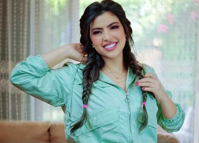 ميرنا جميل في ضيافة الراديو بيضحك الحلقة المقبلة (صور)تحل الفنانة ميرنا جميل ضيفة على برنامج الراديو بيضحك الذي تقدمه الإعلامية فاطمة مصطفى من خلال