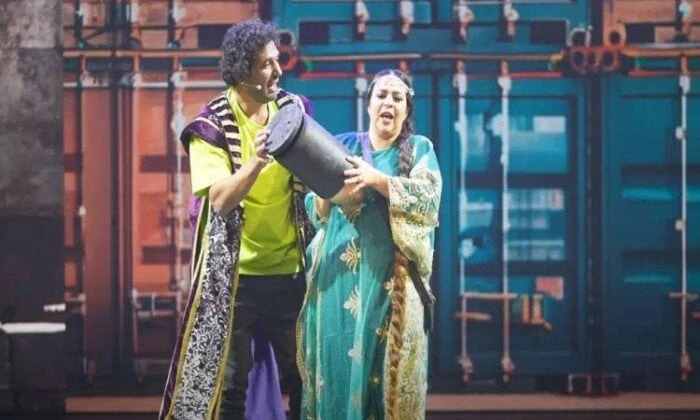 موعد عرض مسرحية التلفزيون ل إيمي سمير غانم ب مهرجان العلمين 2024تشهد فعاليات مهرجان العلمين 2024، في نسختة الثانية، العديد من العروض المسرحية، والتي